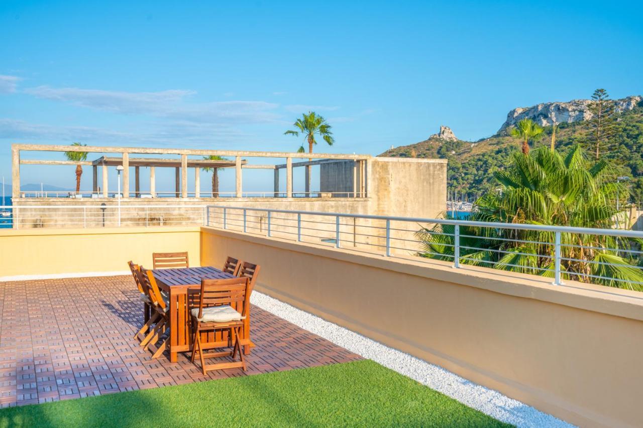 Апартаменты Terrazza Sella Del Diavolo - Vista Mare - Wifi Ac Кальяри Экстерьер фото