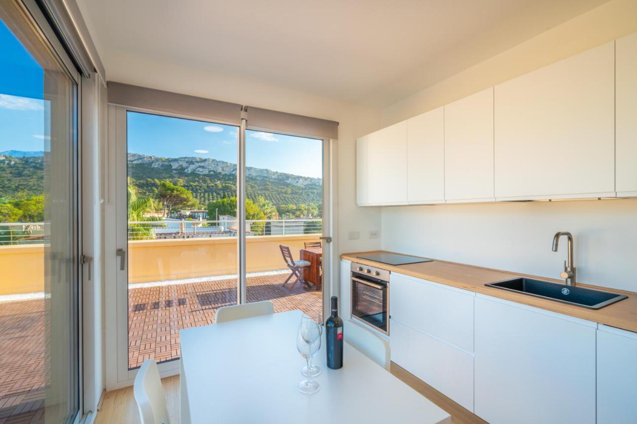 Апартаменты Terrazza Sella Del Diavolo - Vista Mare - Wifi Ac Кальяри Экстерьер фото
