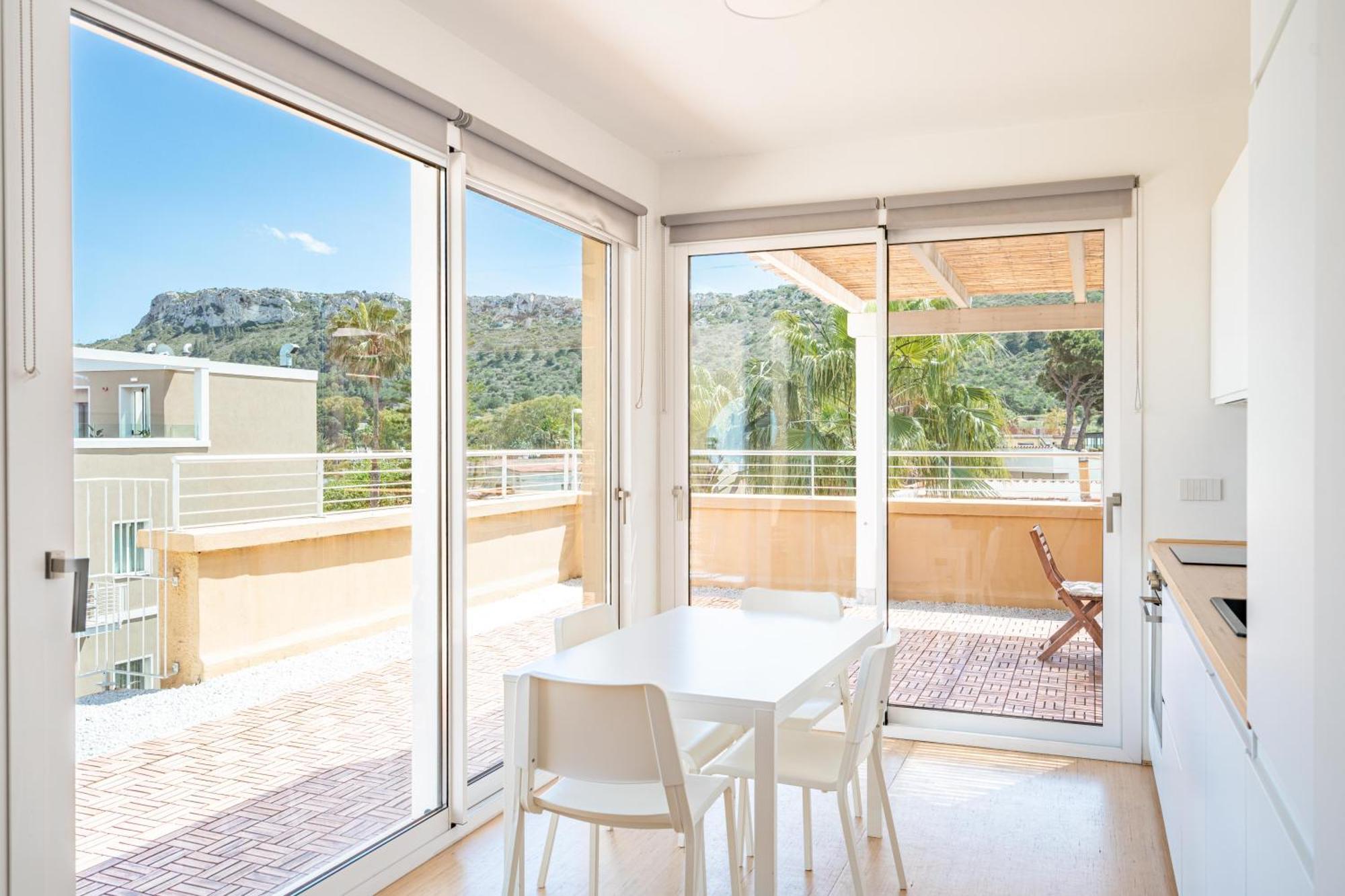 Апартаменты Terrazza Sella Del Diavolo - Vista Mare - Wifi Ac Кальяри Экстерьер фото
